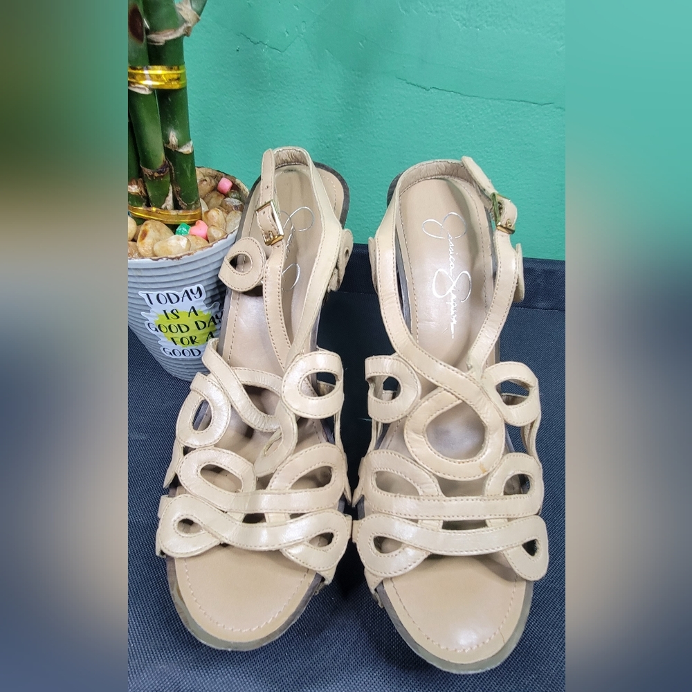 Jessica Simpson Heels - Picture 3 of 6